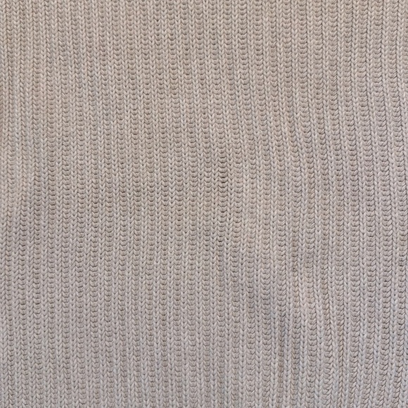 Gap | thick knit | cream oatmeal color | turtleneck sweater | size XS - Picture 2 of 5